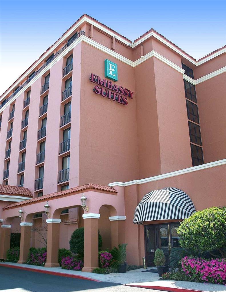 Embassy Suites Baton Rouge Exteriör bild