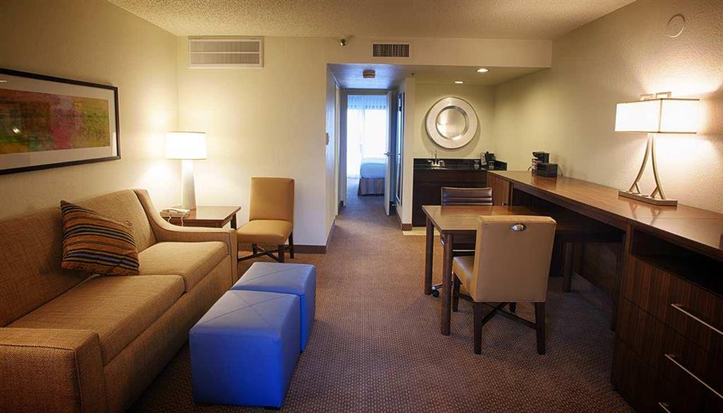 Embassy Suites Baton Rouge Rum bild