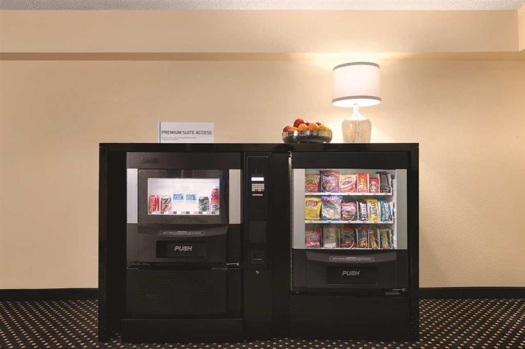 Embassy Suites Baton Rouge Bekvämligheter bild